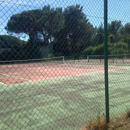 Agreable Proche Sttropez Piscine Et Tennis Lägenhet *